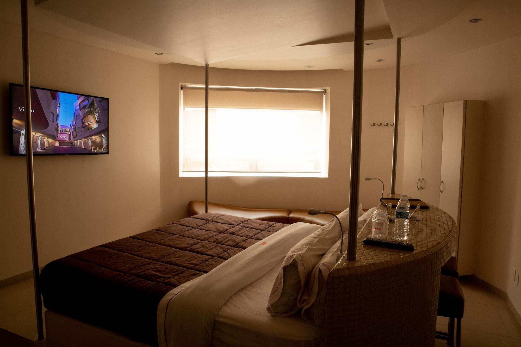 Love Hotel Kron Mexico Extérieur photo