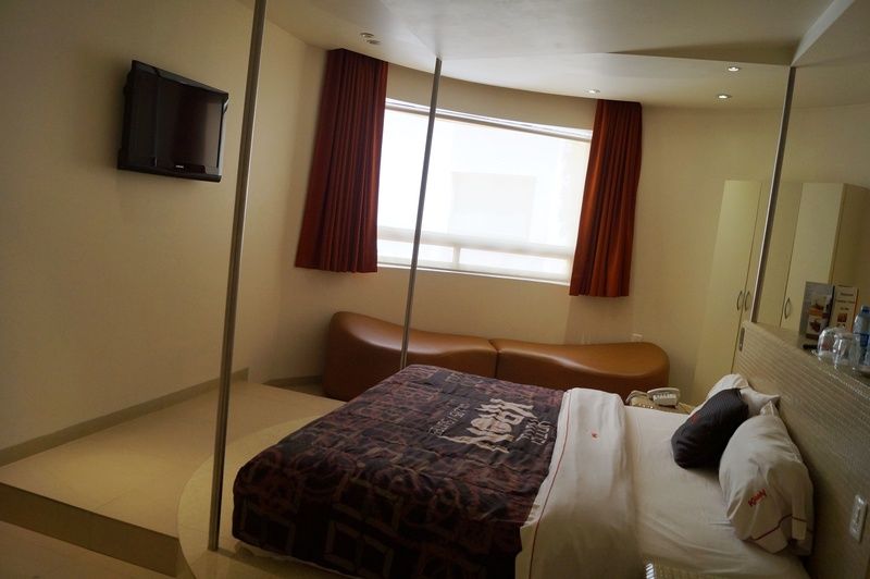 Love Hotel Kron Mexico Extérieur photo