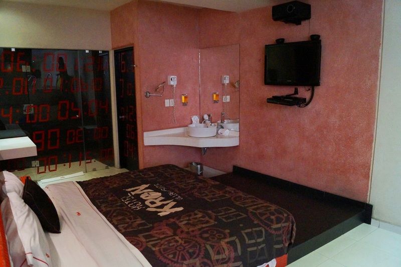 Love Hotel Kron Mexico Extérieur photo